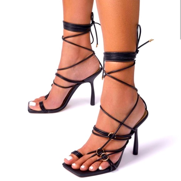NFS IN SEARCH OF  EGO VANTAGE HEELS SIZE 11 - Picture 1 of 3